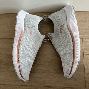 Puma SoftFoam Slip-On Sneakers in Gray and White and rose gold